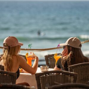 cocktail making class for couples