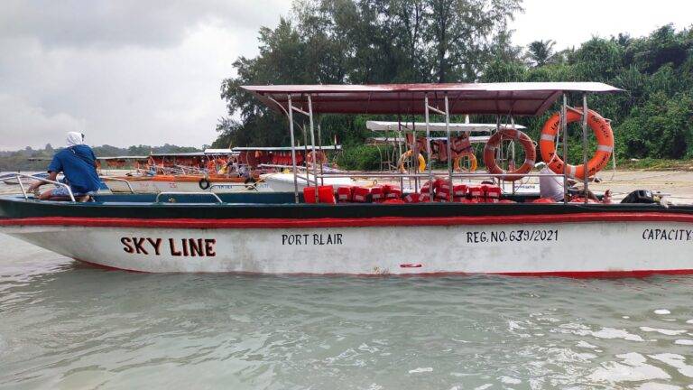 glass bottom boat ride in andaman