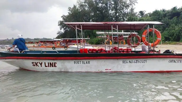 glass bottom boat ride in andaman